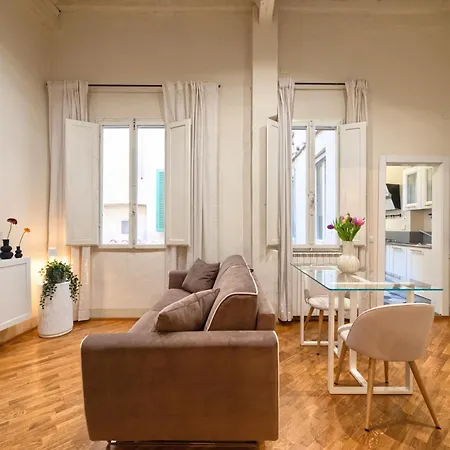 Apartment Loggia 17