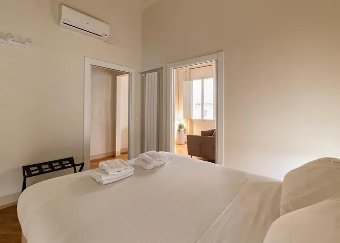 Apartament Loggia 17 *