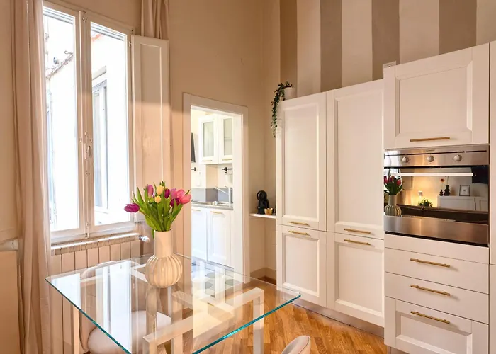 Loggia 17 Apartament